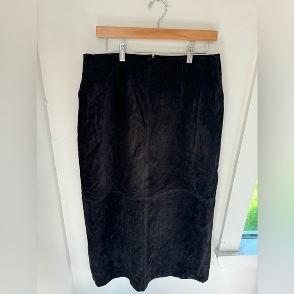 Vintage Live a little 100% leather black skirt size 14W - Picture 1 of 3